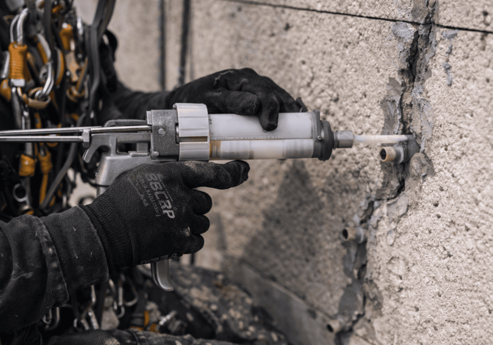 Sellado de grietas estructurales (1)